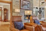 8215 Amber Cove Drive - Photo 5