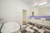 1905 Oakdale Street - Photo 32