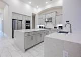 7015 Cantera Manor Boulevard - Photo 23