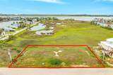 9115 Bay Road - Photo 3