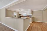 1504 Lawrence Avenue - Photo 5