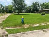 6174 Lyndhurst Drive - Photo 5