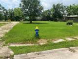 6174 Lyndhurst Drive - Photo 7
