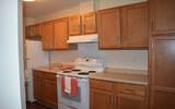 140 Russ St - Photo 14