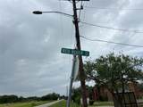 000 Red River Avenue - Photo 10