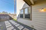8335 Hawthorn Valley Lane - Photo 24