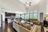 23618 Esperia Street - Photo 10