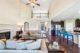 23618 Esperia Street - Photo 12