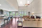 23618 Esperia Street - Photo 9