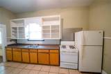 2303 Chestnut Street - Photo 10