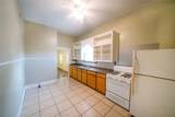 2303 Chestnut Street - Photo 2