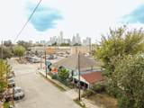 2303 Chestnut Street - Photo 6