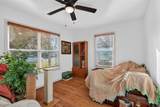 1505 Burt Street - Photo 20