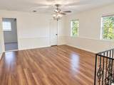 8218 Oak Moss Drive - Photo 11