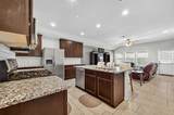 2907 Vales Point Drive - Photo 13