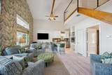 2015 Crescent Drive - Photo 2