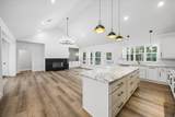 107 Woodland Creek Lane - Photo 12