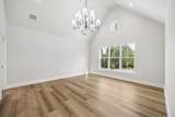 107 Woodland Creek Lane - Photo 16