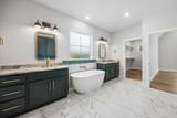 107 Woodland Creek Lane - Photo 19