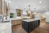 620 Stoneleigh Drive - Photo 12