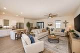4726 Highland Crest Drive - Photo 2