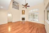 22511 Crescent Cove Ct - Photo 9