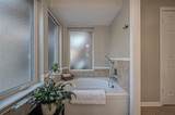 16119 Maplehurst Drive - Photo 32