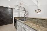 8632 Maplecrest Drive - Photo 9