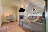 3810 Westglen Drive - Photo 11