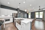 1411 Boswell Street - Photo 14