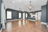 1411 Boswell Street - Photo 3