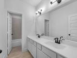 206 Yellow Rosewood Lane - Photo 20
