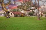 1524 Travis Street - Photo 2