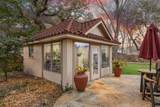 1524 Travis Street - Photo 36