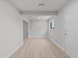 211 Avenue I - Photo 15