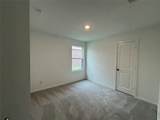7611 Madrid Manor - Photo 17