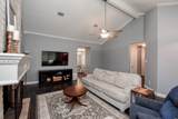 5911 Butterfly Circle - Photo 10