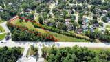 828 Rivershire Drive - Photo 3