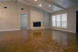 372 Oak Hill Drive - Photo 4