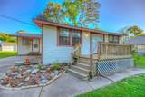 323 Lakeview Drive - Photo 3