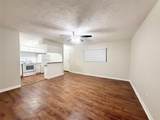 201 Kaysie Street - Photo 5