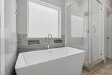 2057 Sherwood Forest Street - Photo 23