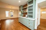 610 Hyde Park Boulevard - Photo 16