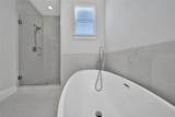 626 28th Street - Photo 23