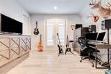 1323 Hunters Meadow Ln - Photo 33