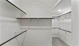 18522 Karlynn Street - Photo 15