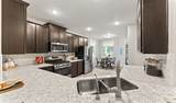18522 Karlynn Street - Photo 9