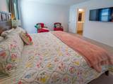 8005 Greens Lane - Photo 24