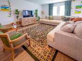 8005 Greens Lane - Photo 9