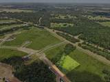 9735 Lakeside Oaks Dr - Photo 6
